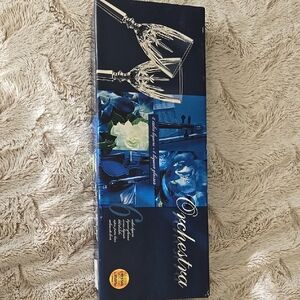 Orchestra Crystal Wine Glass Set